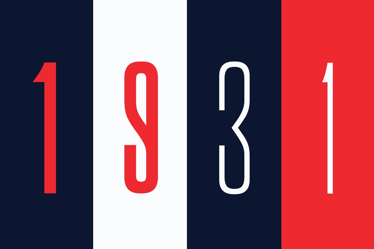 August Typeface Font