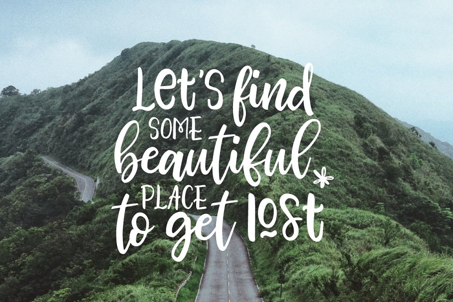 Bhatoshine Fancy Duo Font