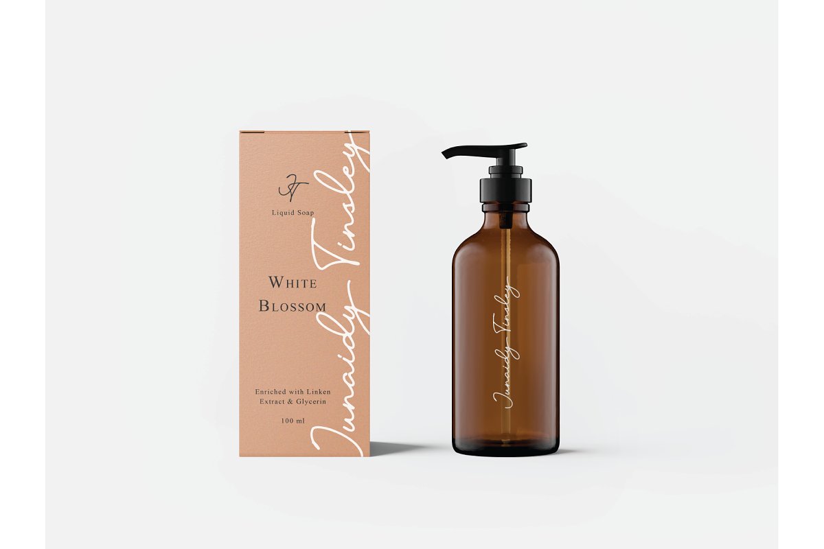 Candelia Stylish Signature Font