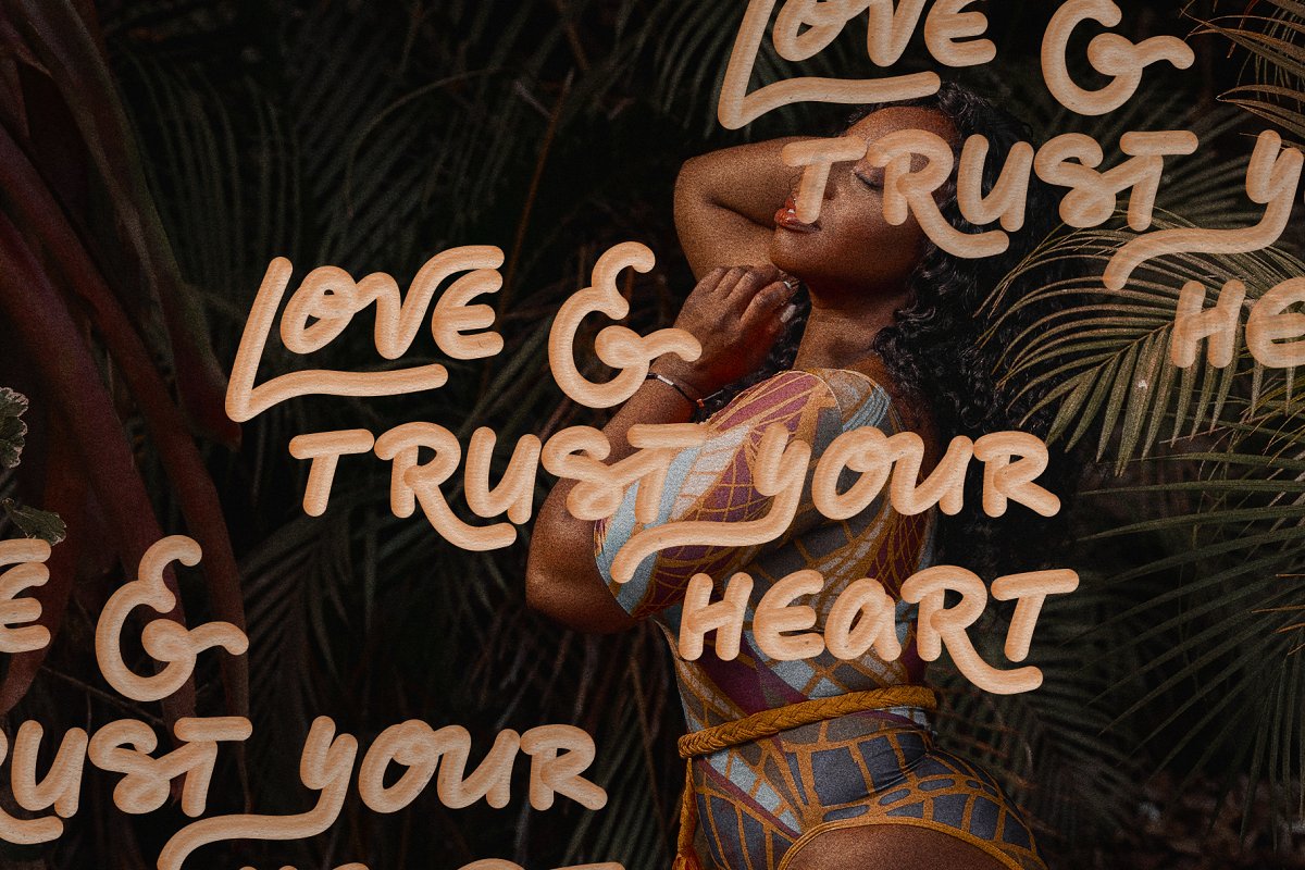 Cherry Thyme D SVG Typeface Font