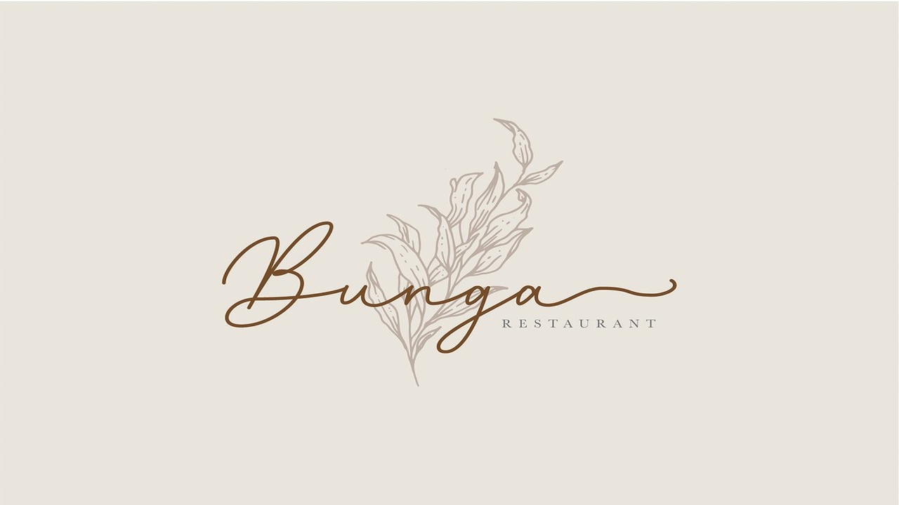 Gatkins Luxury Script Font