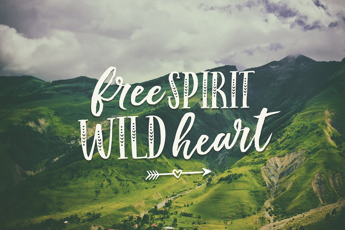 Indigo Summer Trio Font