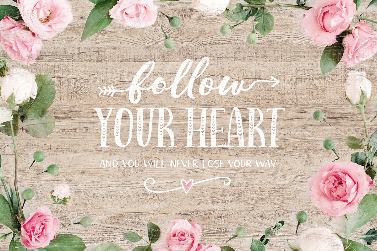 Indigo Summer Trio Font