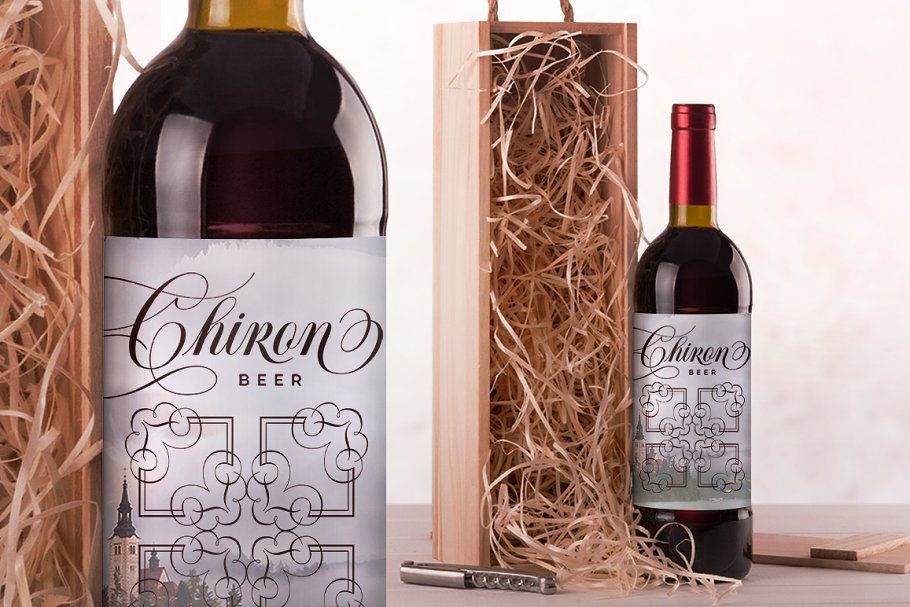 Moritza Script With Ornament Font