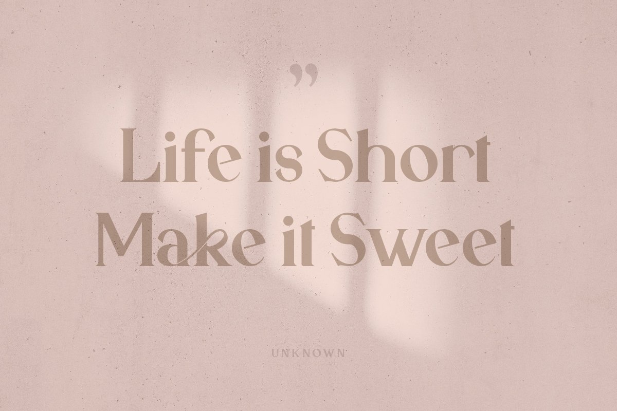 Qaligo Elegant Serif Font