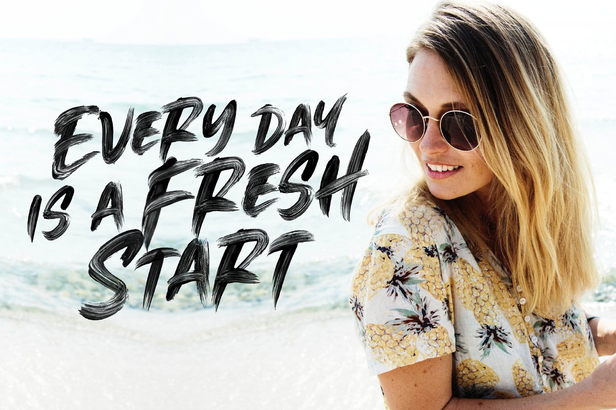 Stranger Times OpenType SVG Font