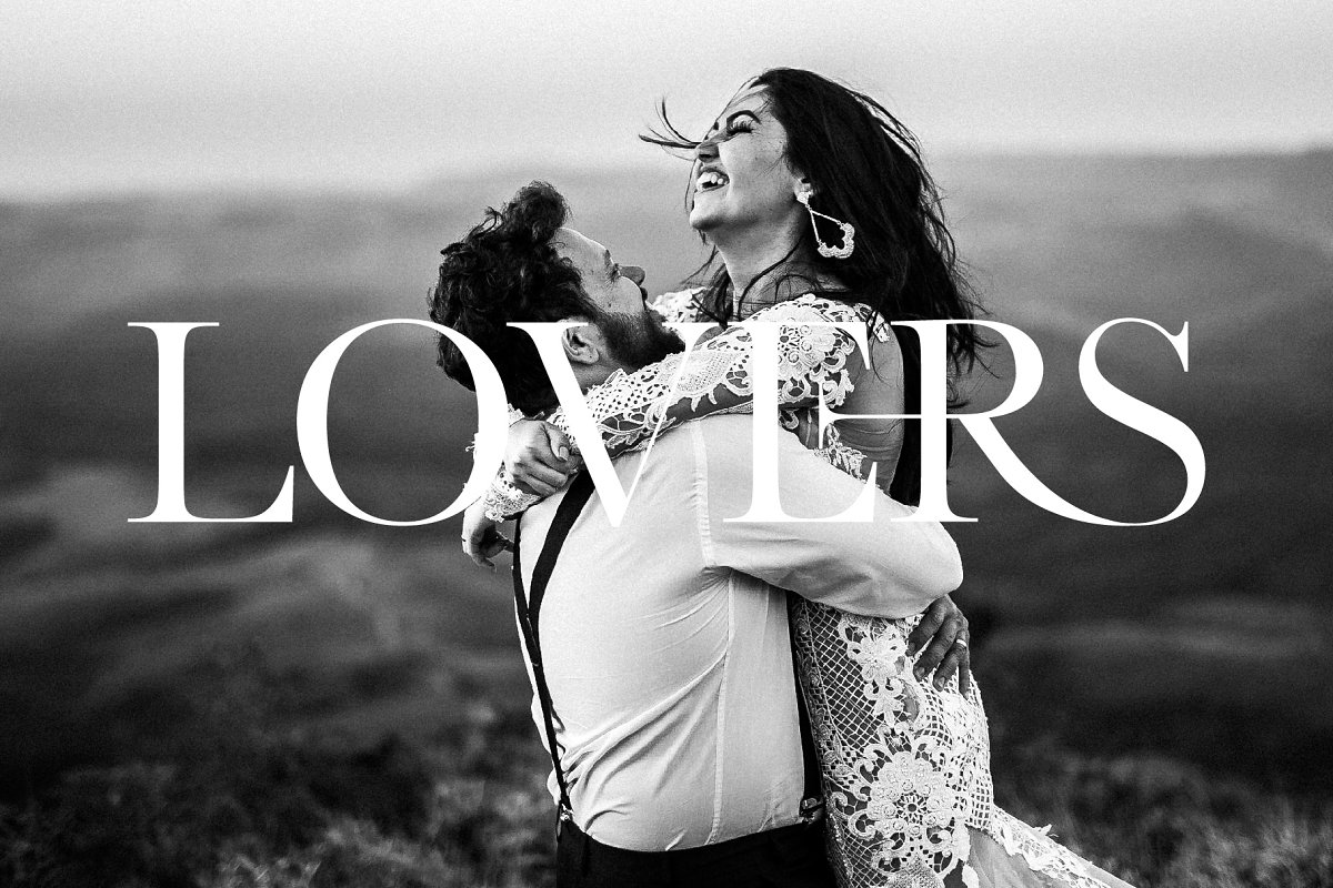 The Modern Bundle Vol Font