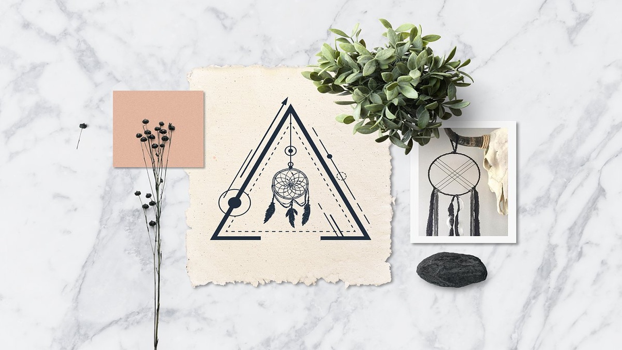 Totem Mystical Line Art Style Font