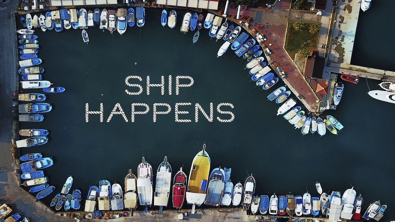 Unmoor Color and Outline Rope Font