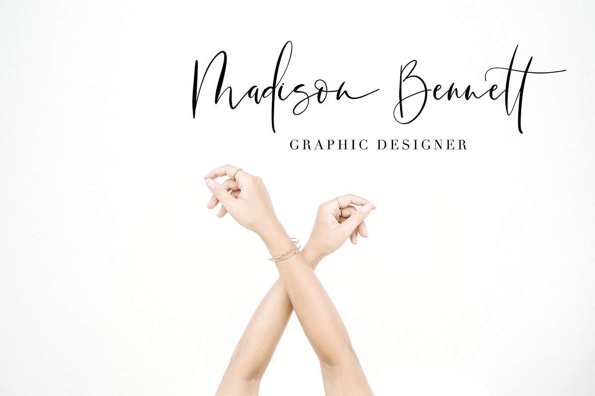 Wild Moon Casual Script Font